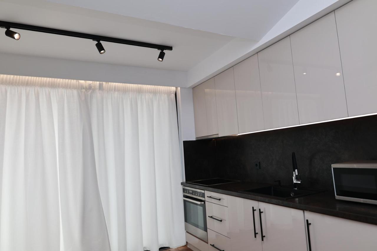 Paris-Irini Studios And Apartments Plomari Esterno foto